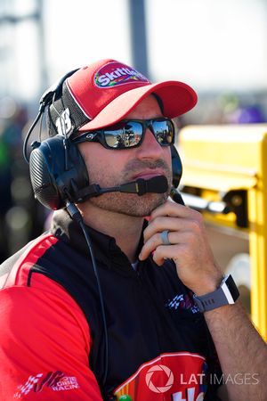 Kyle Busch, Joe Gibbs Racing, Toyota Camry Skittles Red White & Blue, Adam Stevens