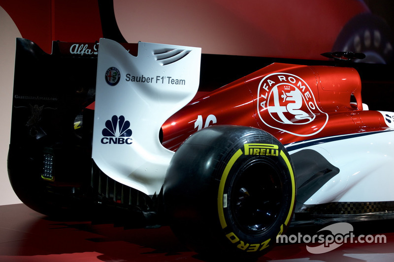 Alfa Romeo Sauber livery unveil