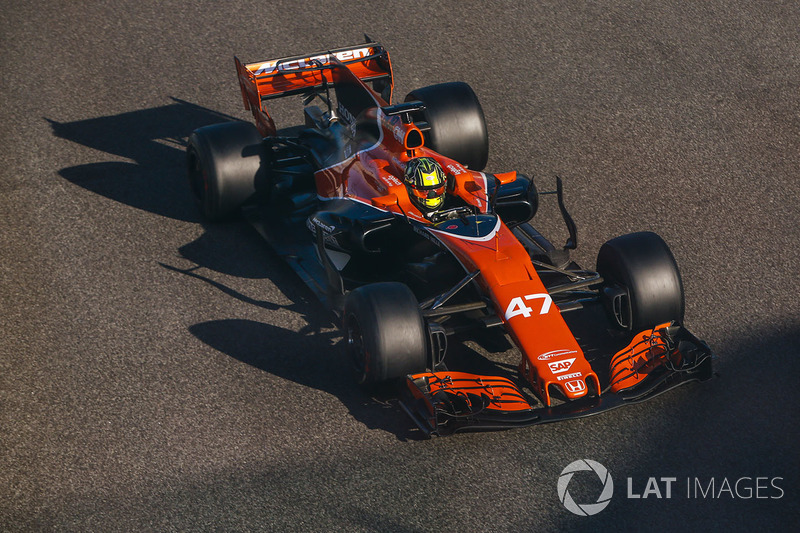 2017. McLaren MCL32 Honda