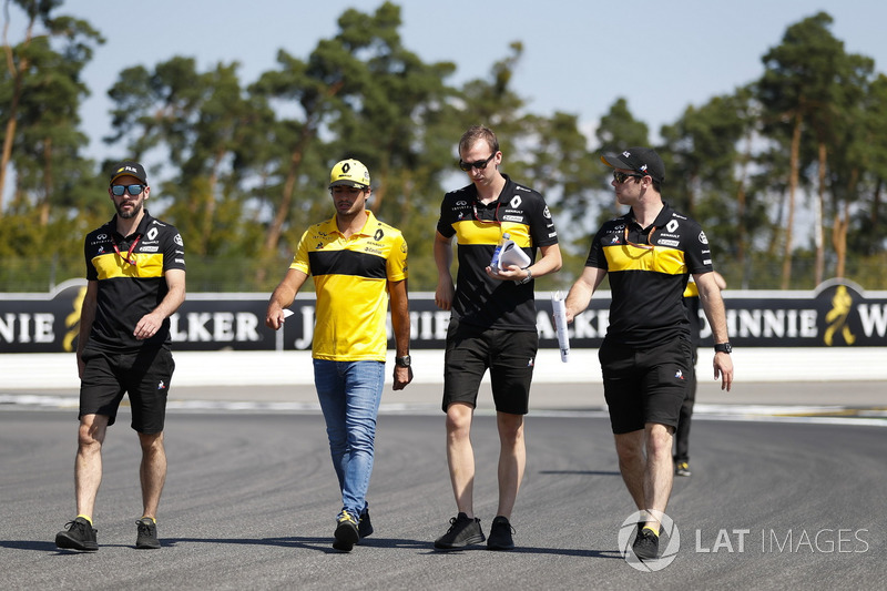 Carlos Sainz Jr., Renault Sport F1 Team