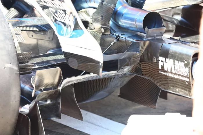 المواصفات الفنية لسيارة ويليامز FW48