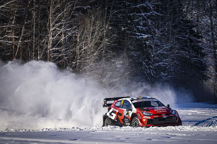 Оливер Сольберг, Эллиот Эдмондсон, Toyota Gazoo Racing WRT Toyota GR Yaris Rally1