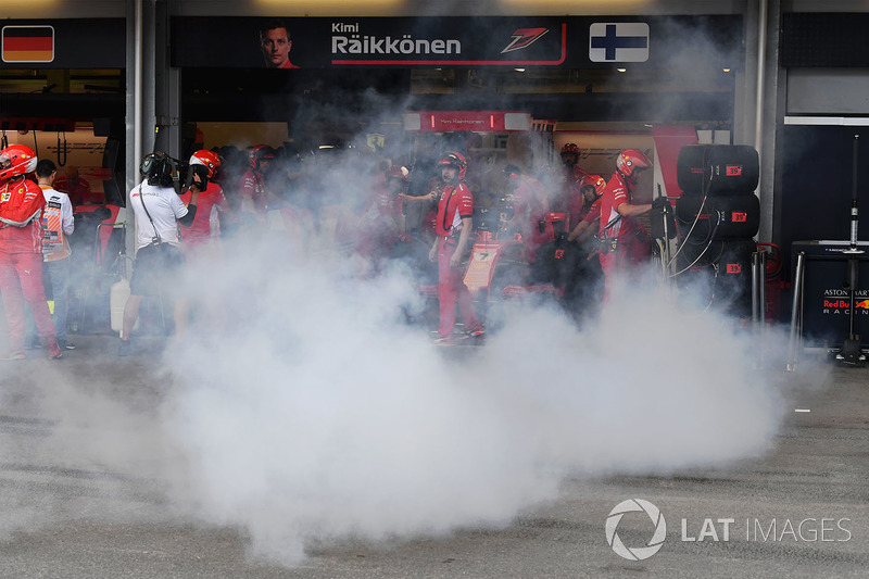 Бокси Ferrari