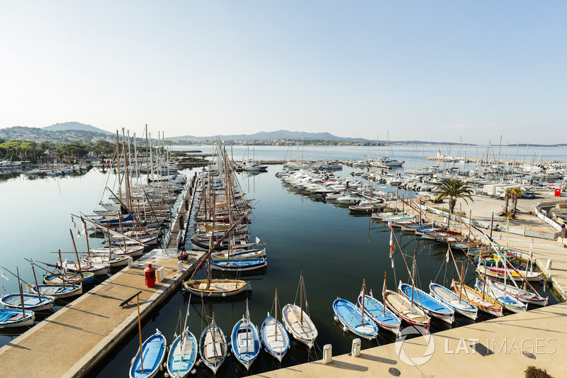 The marina in Sanary sur Mer