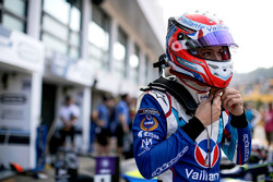 Саша Фенестраз, Carlin, Dallara Volkswagen