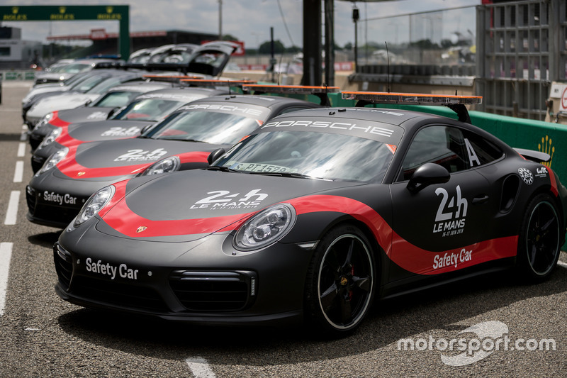 Porsche Safety Cars