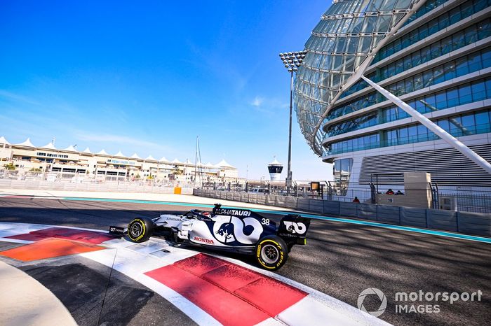 Yuki Tsunoda, AlphaTauri AT01 