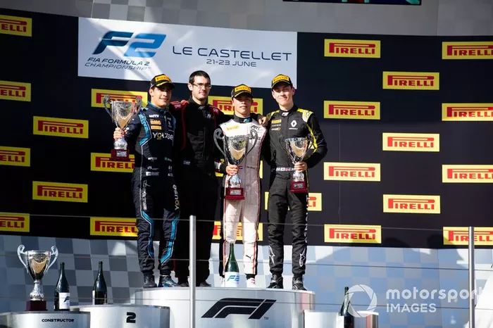Race winner Nyck De Vries, ART Grand Prix , second place Sergio Sette Camara,	DAMS, third place Jack Aitken, Campos Racing