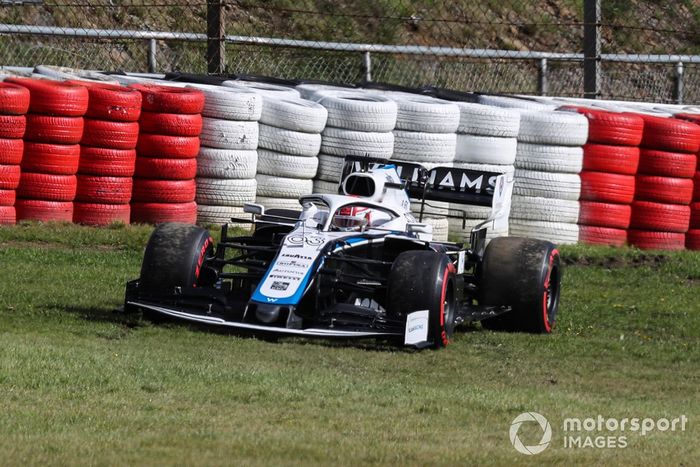 George Russell, Williams FW43, hace un trompo