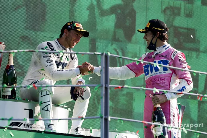 Podio: ganador Pierre Gasly, AlphaTauri, y tercer lugar Lance Stroll, Racing Point