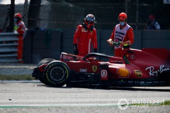 Sainz ismét összetörte a Ferrarit, Hamilton hangolt a legjobban a sprintkvalifikációra a második szabadedzésen