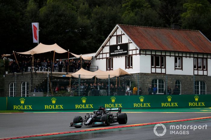 Lewis Hamilton, Mercedes W12