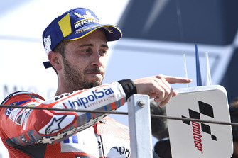 Podium : le vainqueur Andrea Dovizioso, Ducati Team