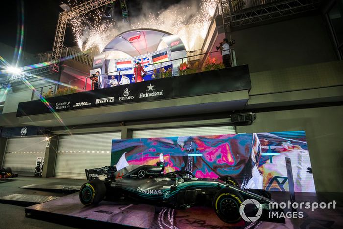 Lewis Hamilton, Mercedes AMG F1, Max Verstappen, Red Bull Racing, Sebastian Vettel, Ferrari.