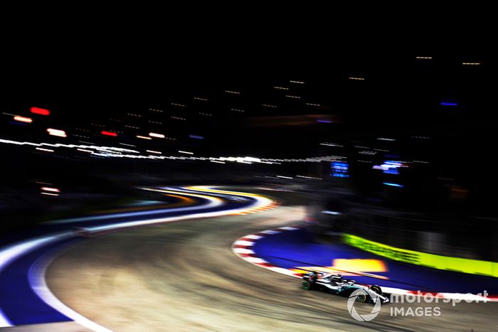 Lewis Hamilton, Mercedes AMG F1 W09 EQ Power+