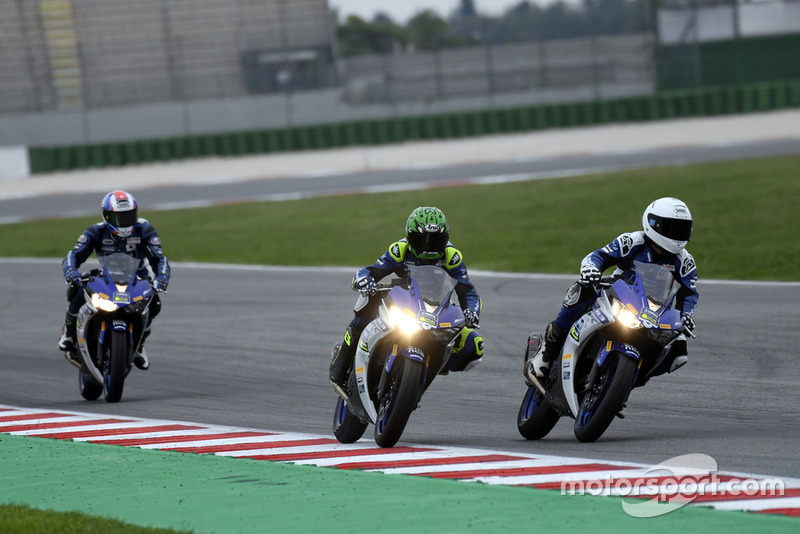 Faeroz beraksi di Misano dengan motor YZF-R3
