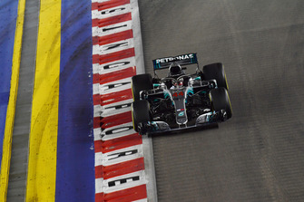 Льюіс Хемілтон, Mercedes AMG F1 W09 EQ Power+