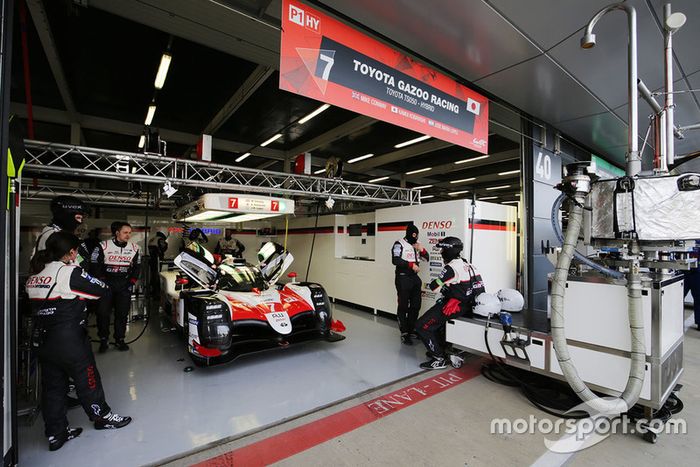 #7 Toyota Gazoo Racing Toyota TS050: Mike Conway, Kamui Kobayashi, Jose Maria Lopez