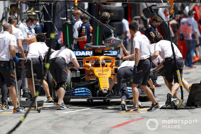 Carlos Sainz Jr., McLaren MCL35 