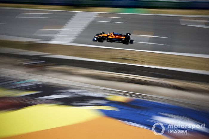 Carlos Sainz Jr., McLaren MCL35