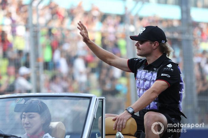 Valtteri Bottas, Alfa Romeo F1 Team durante el desfile de pilotos