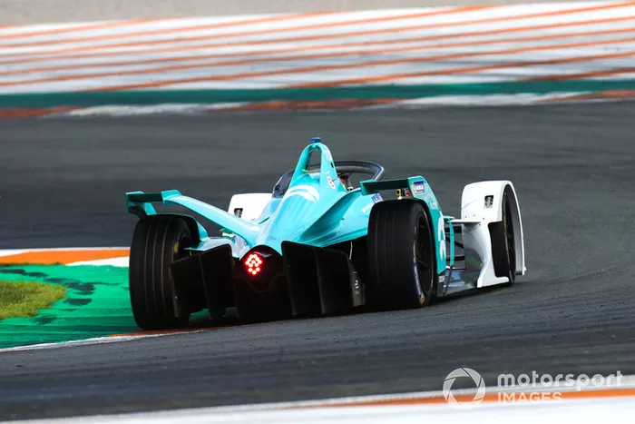 Oliver Turvey, NIO Formula E Team, NIO Sport 004