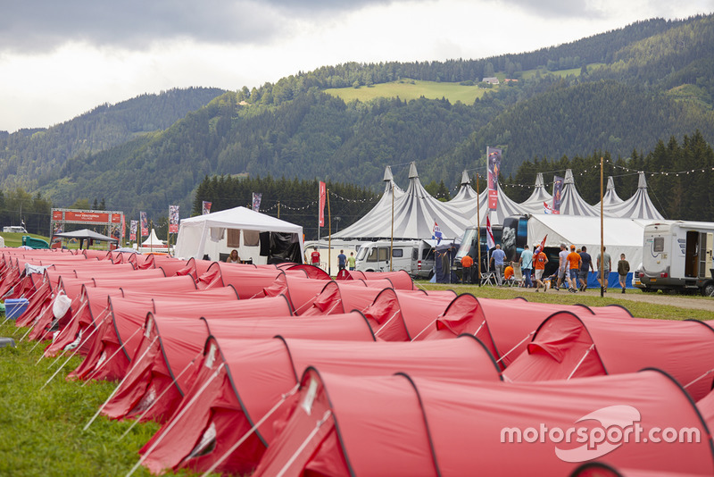 Sfeerimpressie Grand Prix van Oostenrijk en Fan Village