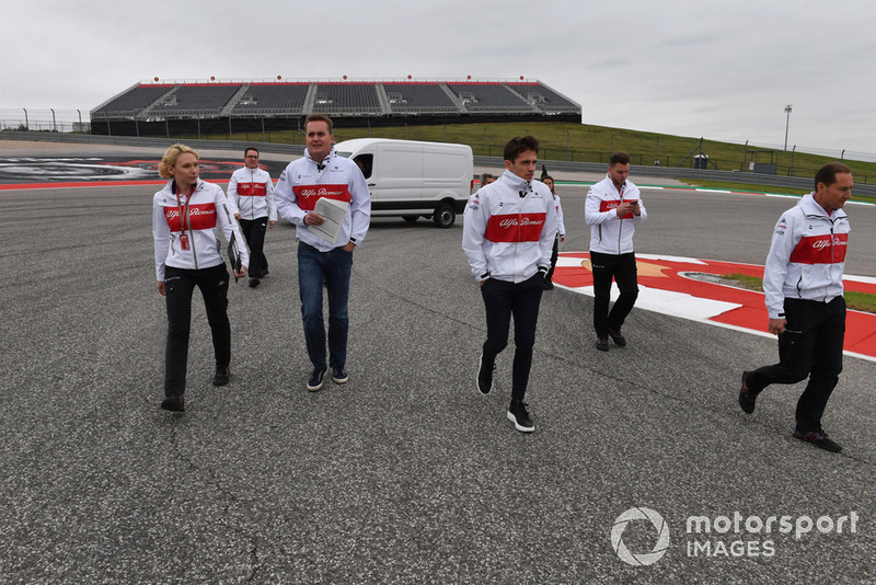 Charles Leclerc, Alfa Romeo Sauber F1 Team ispeziona il circuito