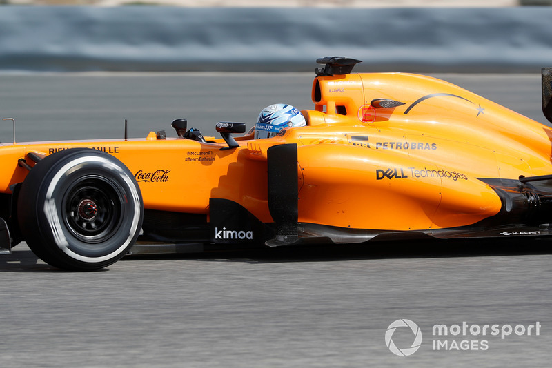 Jimmie Johnson testet den McLaren MP4-28