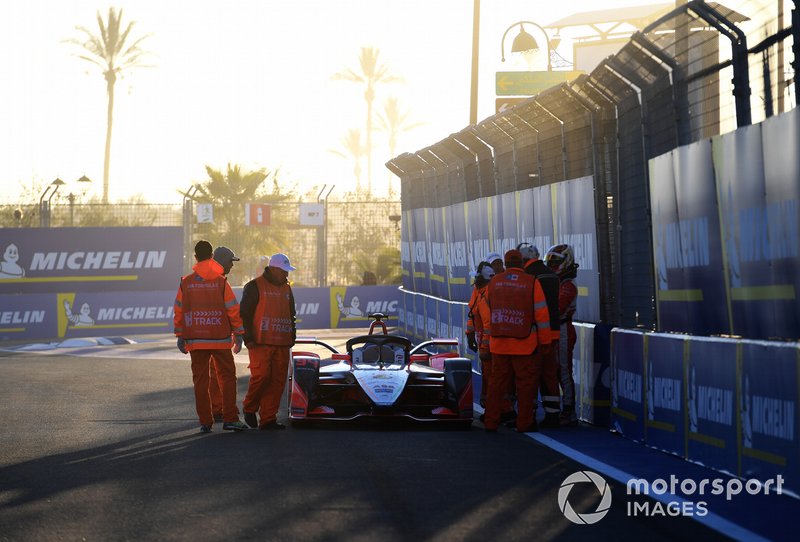Comisarios con Pascal Wehrlein, Mahindra Racing, M5 Electro