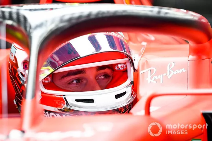 Charles Leclerc, Ferrari SF1000 in garage