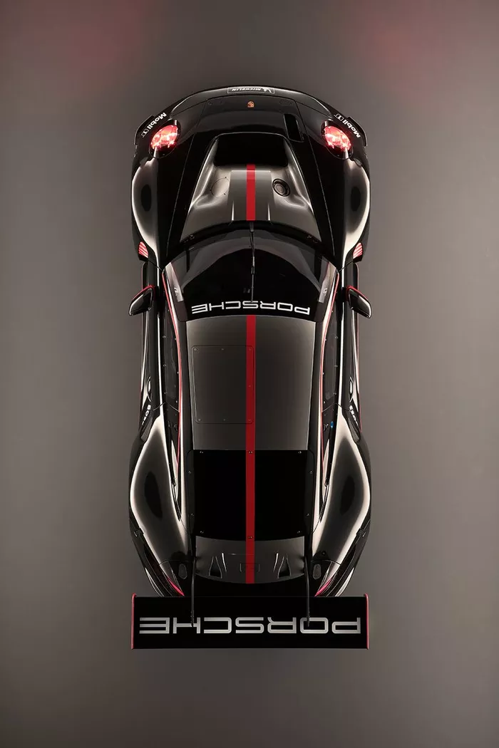Porsche 911 GT3-R