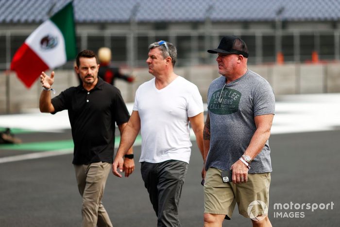 Mark Blundell y Paul Tracy