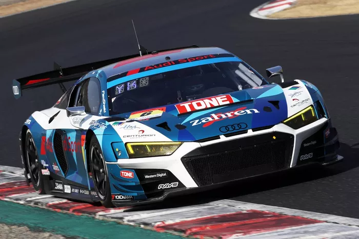 #6 DOBOT Audi R8 LMS