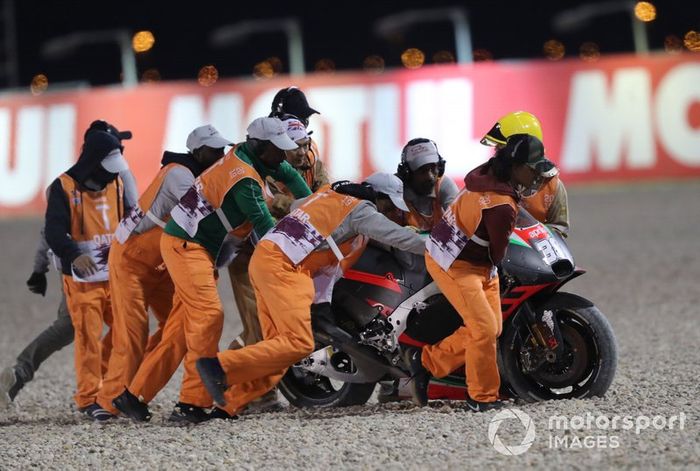 Bradley Smith, Aprilia Racing Team Gresini, caída