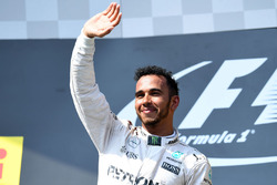 Подиум: Льюис Хэмилтон, Mercedes AMG F1