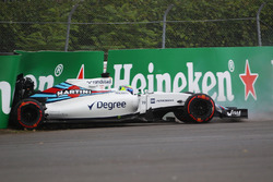 Феліпе Масса, Williams FW38, аварія в першій тренувальній сесії