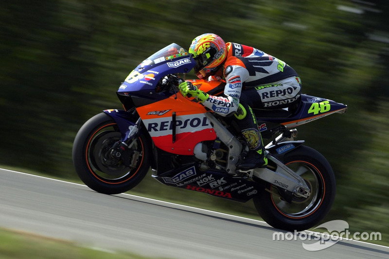 2002. Honda RC211V - чемпіон, 11 перемог, 355 очок