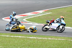 Juanfran Guevara, RBA Racing Team, Andrea Migno, Sky Racing Team VR46 chutent