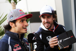 Fernando Alonso, McLaren y Carlos Sainz Jr., Scuderia Toro Rosso