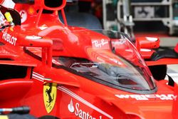 Sebastian Vettel, Ferrari SF70H, Shield cockpitberscherming