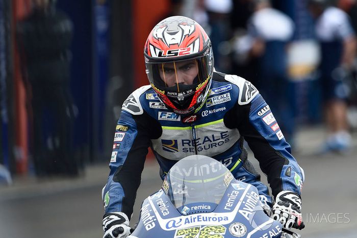 Loris Baz, Avintia Racing