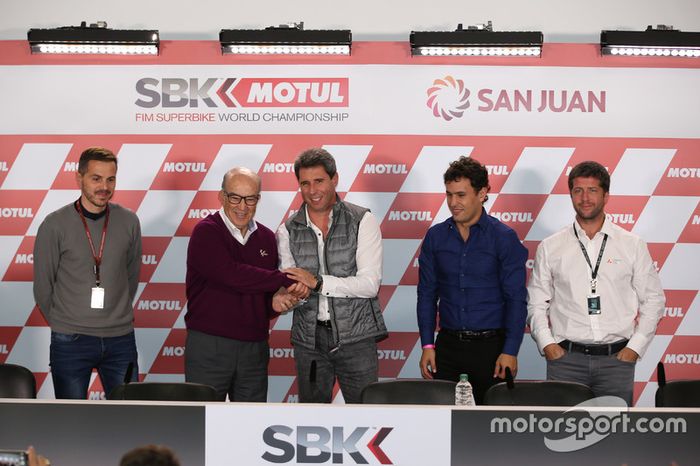 Carmelo Ezpeleta, CEO del Grupo Dorna, y Segio Uñac, Gobernador de San Juan