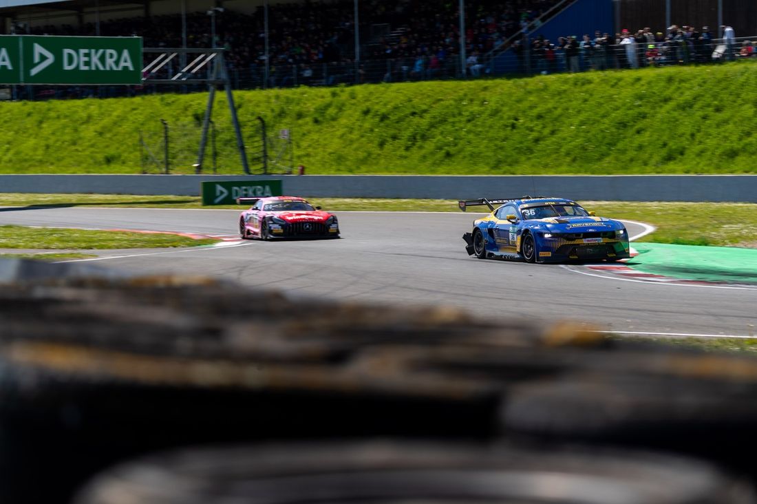 Arjun Maini, Team HRT Ford Mustang GT3