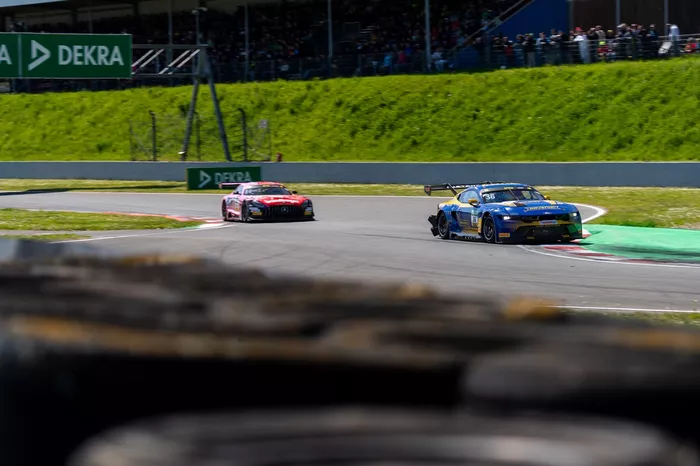 Arjun Maini, Team HRT Ford Mustang GT3