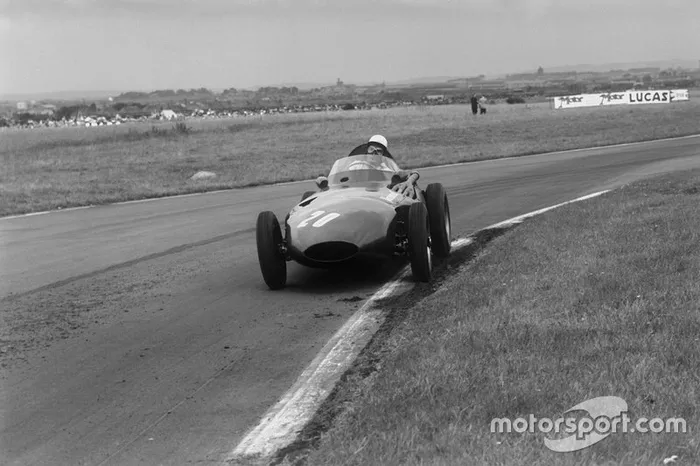 Stirling Moss, Vanwall e Tony Brooks, Vanwall