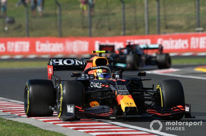 Sergio Pérez, Red Bull Racing RB16B