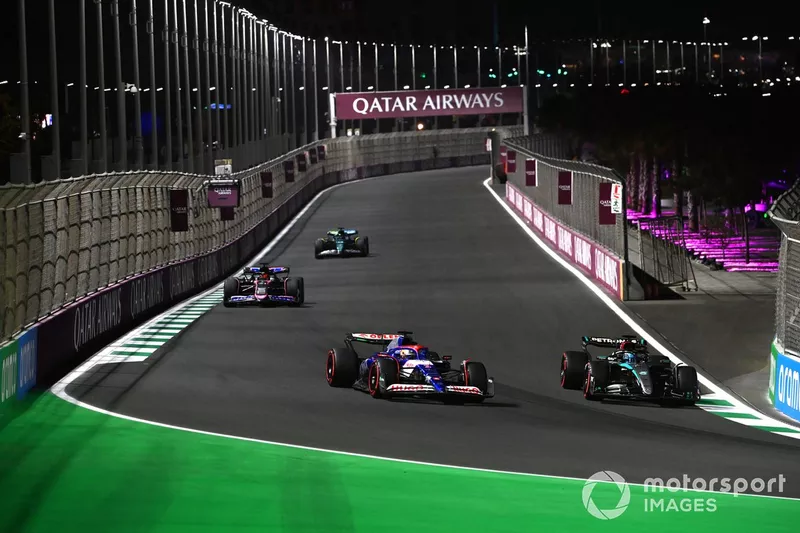 Daniel Ricciardo, RB F1 Team VCARB 01, George Russell, Mercedes F1 W15, Esteban Ocon, Alpine A524, Lance Stroll, Aston Martin AMR24