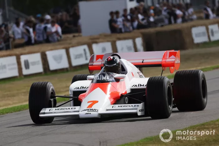 Martin Brundle, Tanner Foust, McLaren-TAG MP4/2