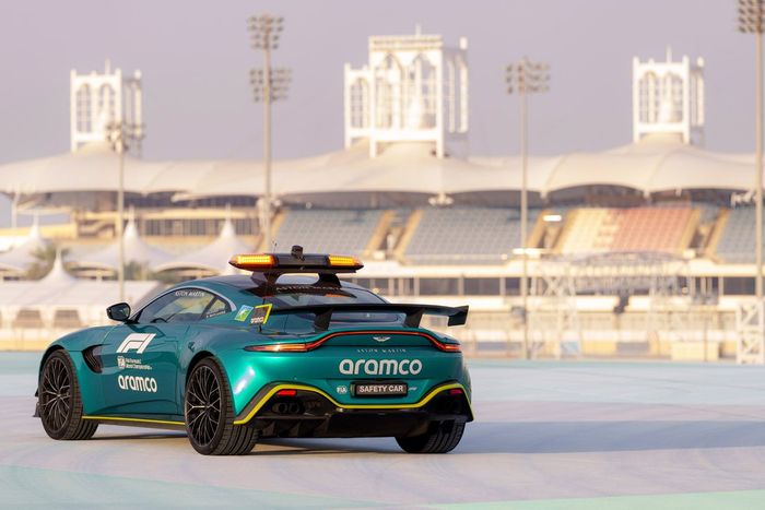 Aston Martin - Samochód bezpieczeństwa F1